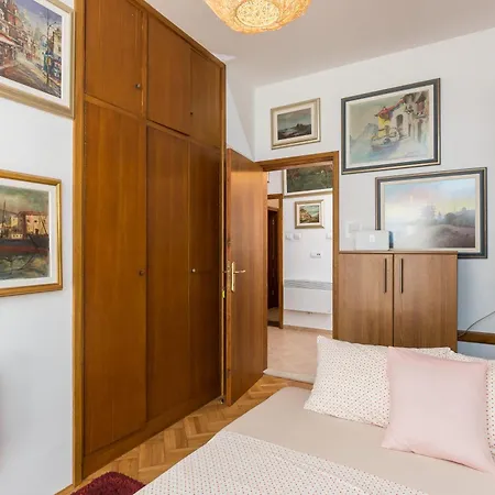 Apartments Dia Dubrovnik Rum bild