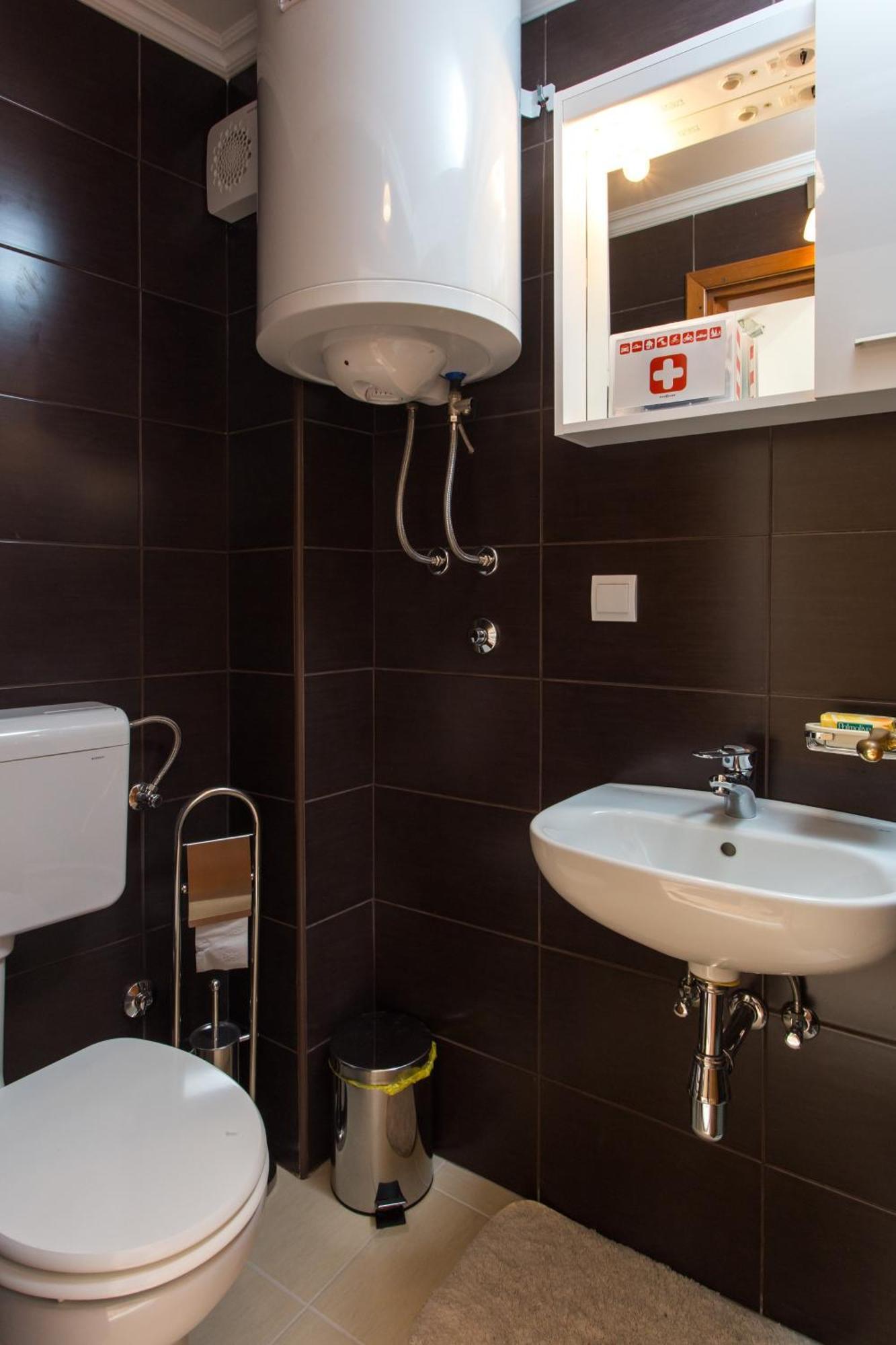 Dia Apartma *